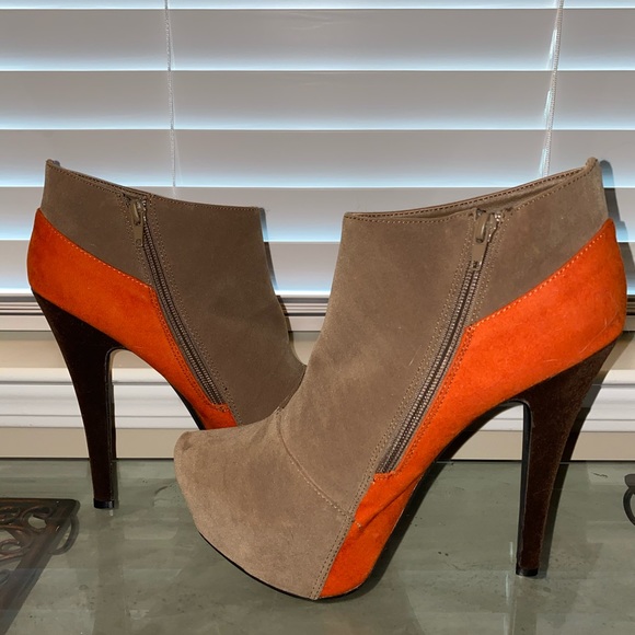 Booties - Picture 5 of 5